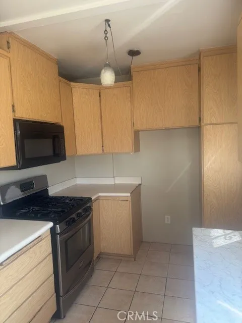 3248 112TH Inglewood, CA 90303