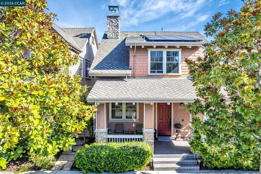2036 SERRA LN Hercules, CA 94547