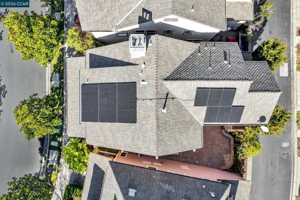 2036 SERRA LN Hercules, CA 94547