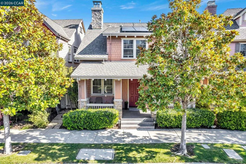 2036 SERRA LN Hercules, CA 94547