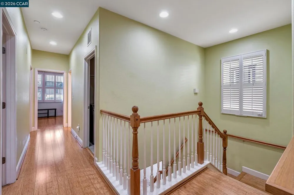 2036 SERRA LN Hercules, CA 94547
