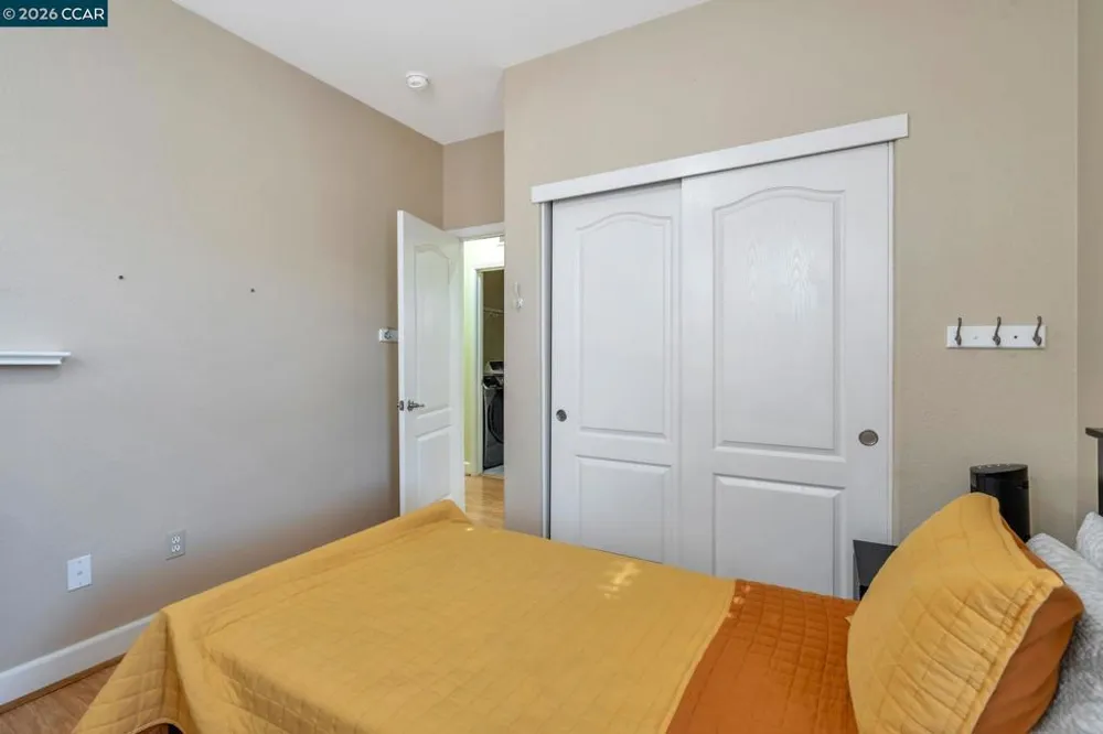 2036 SERRA LN Hercules, CA 94547