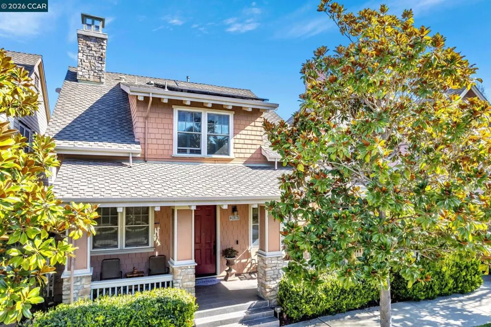 2036 SERRA LN Hercules, CA 94547