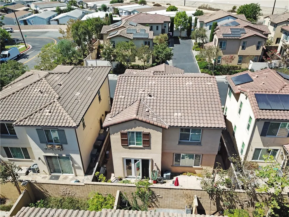 10572 Sausalito Court Los Alamitos, CA 90720