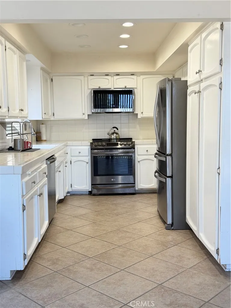 26623 Amhurst Court Sun City, CA 92586