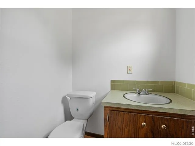 1805 Axial Drive Loveland, CO 80538