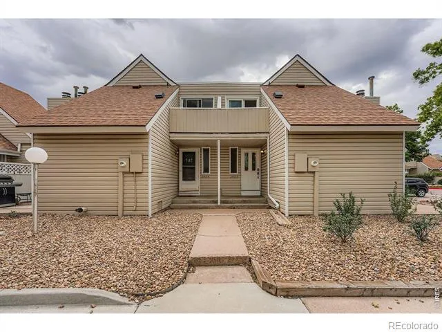 2469 S Xanadu Way #A Aurora, CO 80014