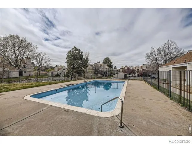2469 S Xanadu Way #A Aurora, CO 80014