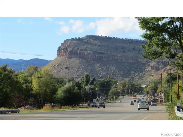 430 Carter Drive Lyons, CO 80540
