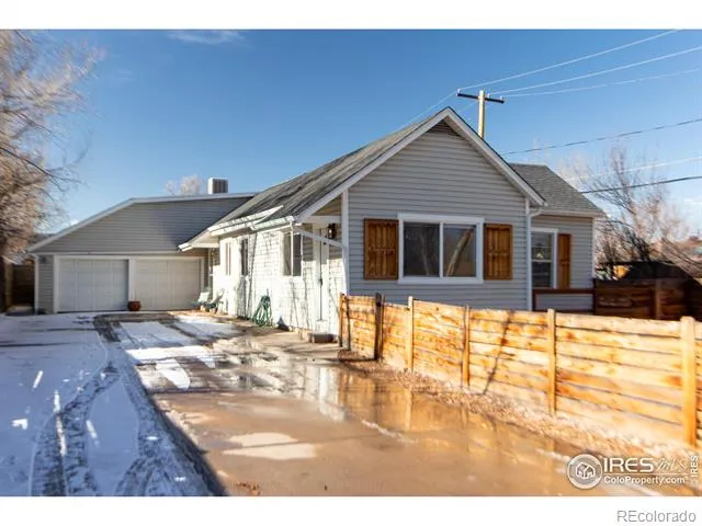 927 S Yates Street ##A Denver, CO 80219