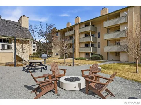 3030 Oneal Parkway #M17