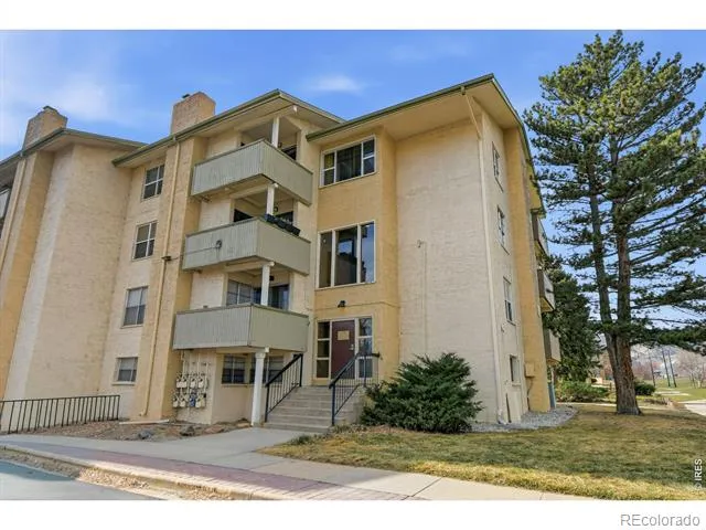 3030 Oneal Parkway #M17 Boulder, CO 80301