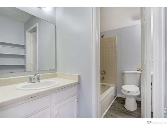 16001 E Alaska Place #1 Aurora, CO 80017