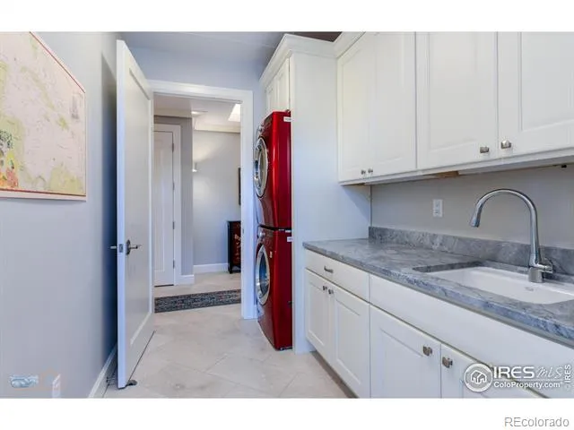 1077 Canyon Boulevard #403 Boulder, CO 80302