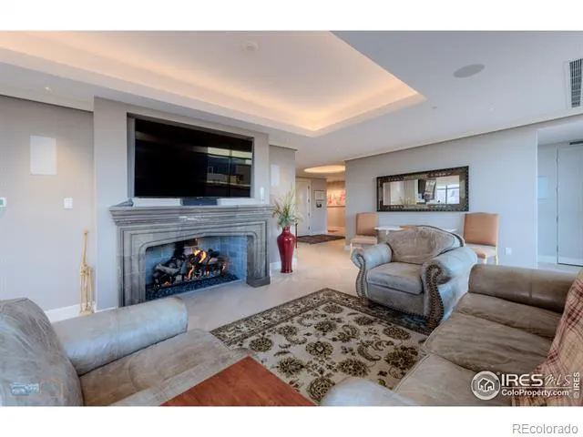 1077 Canyon Boulevard #403 Boulder, CO 80302