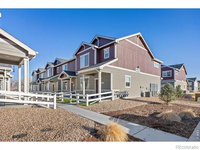 315 Condor Way Johnstown, CO 80534