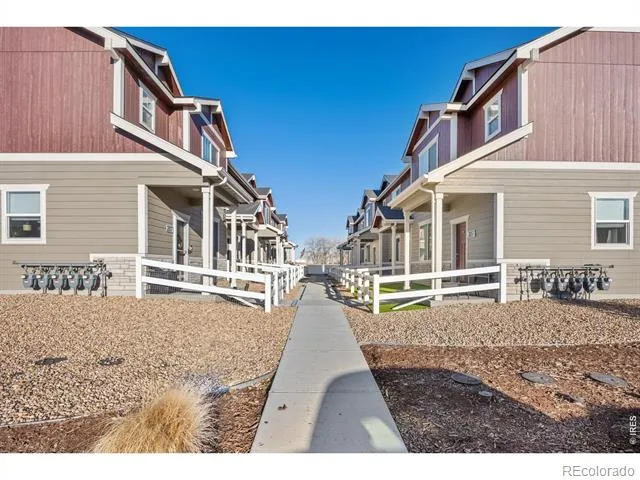 315 Condor Way Johnstown, CO 80534