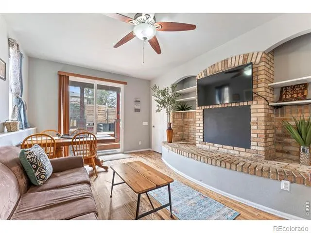 321 Graceland Grove Colorado Springs, CO 80904