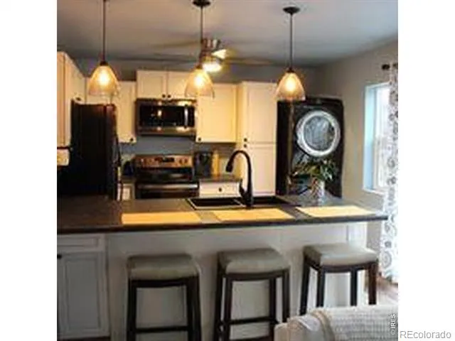 321 Graceland Grove Colorado Springs, CO 80904
