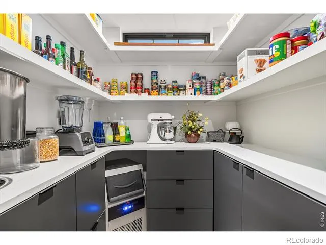 7505 County Road 100 Wellington, CO 80549