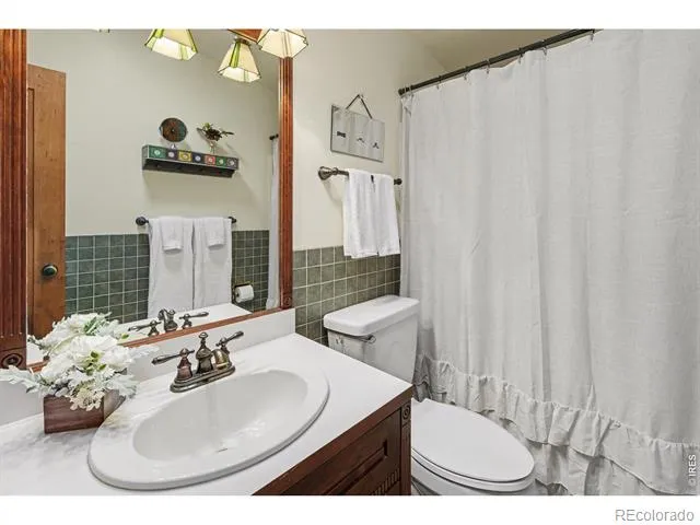 1021 Charlotte Street Johnstown, CO 80534
