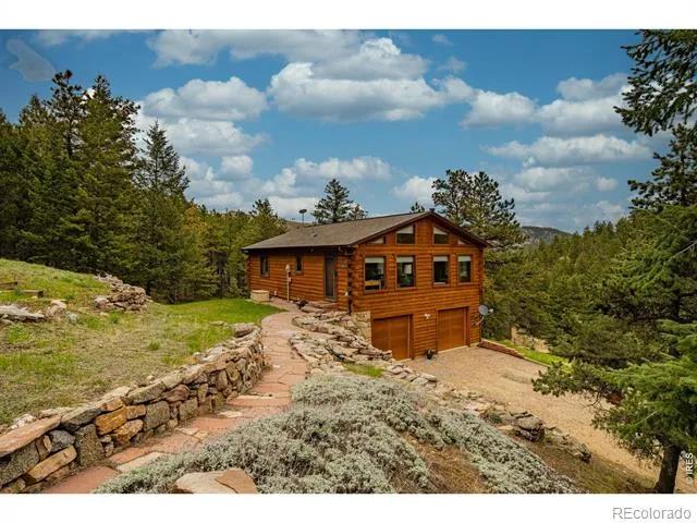 310 Wendelyn Way Boulder, CO 80302