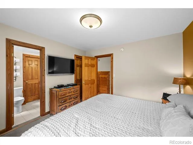 310 Wendelyn Way Boulder, CO 80302