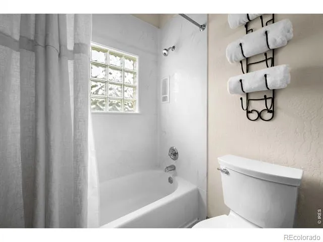 310 Wendelyn Way Boulder, CO 80302