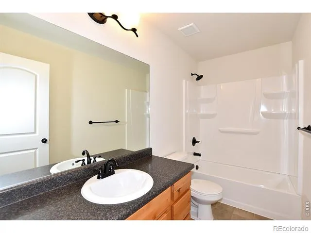 4890 Tangerine Street Johnstown, CO 80534