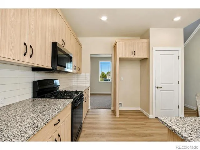 1197 Crown Sparrow Street Johnstown, CO 80534