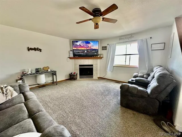 2105 Kiersi Court Johnstown, CO 80534