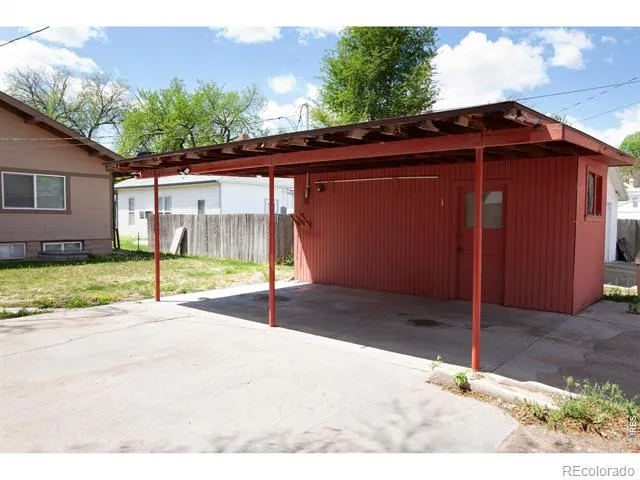 212 Denver Street Sterling, CO 80751