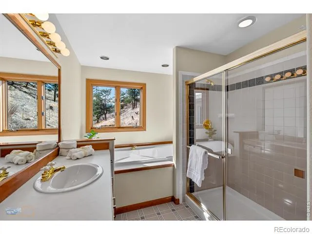 1006 Kneale Road Eldorado Springs, CO 80025