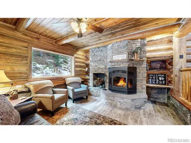 14142 Saint Vrain Drive Lyons, CO 80540