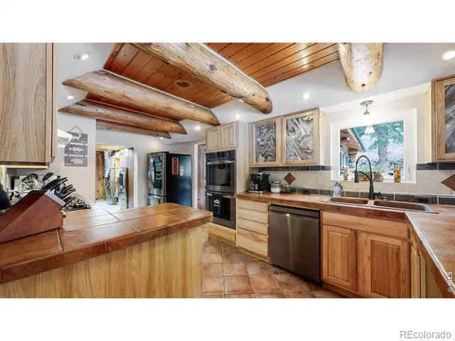 14142 Saint Vrain Drive Lyons, CO 80540