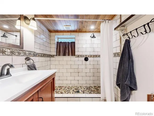 14142 Saint Vrain Drive Lyons, CO 80540