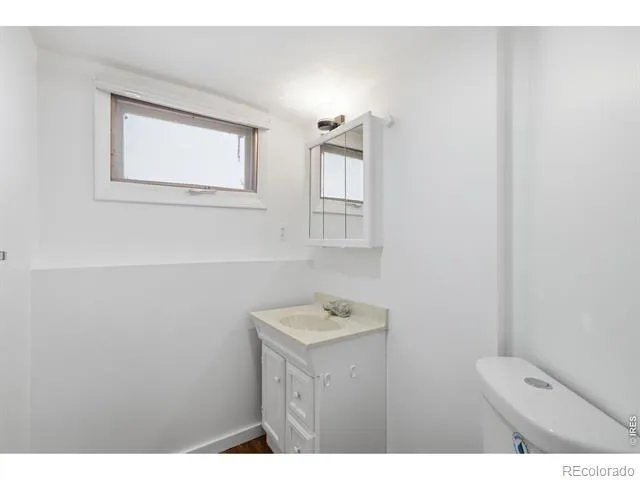 910 Chute Road Golden, CO 80403