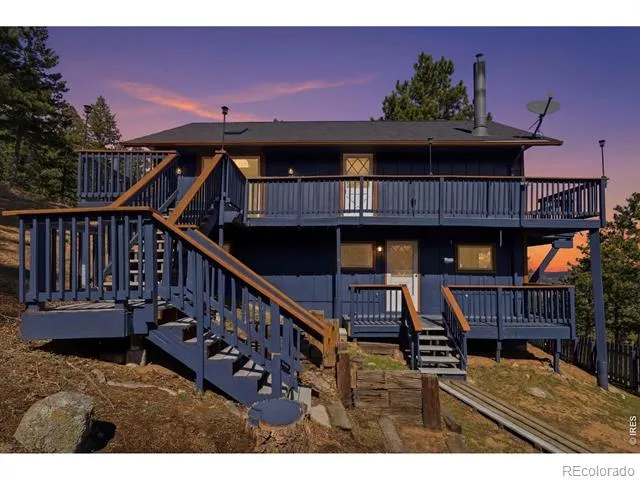 910 Chute Road Golden, CO 80403