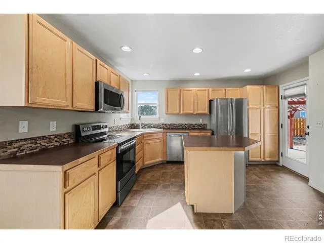 7347 Atlantis Street Wellington, CO 80549