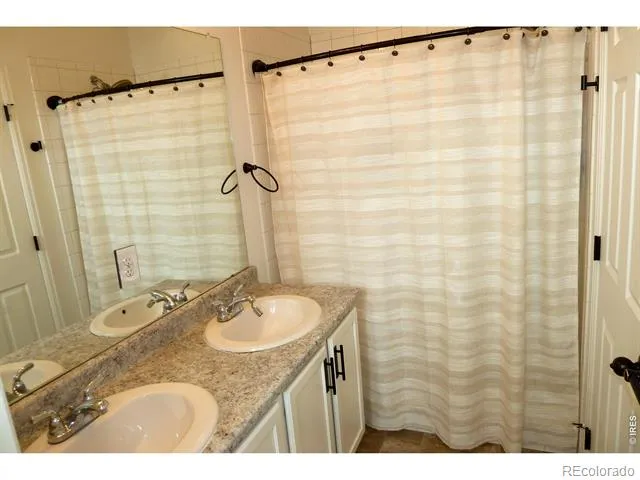 44 Trussville Street Aurora, CO 80018