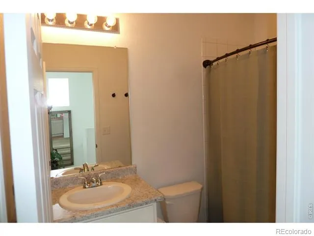 44 Trussville Street Aurora, CO 80018
