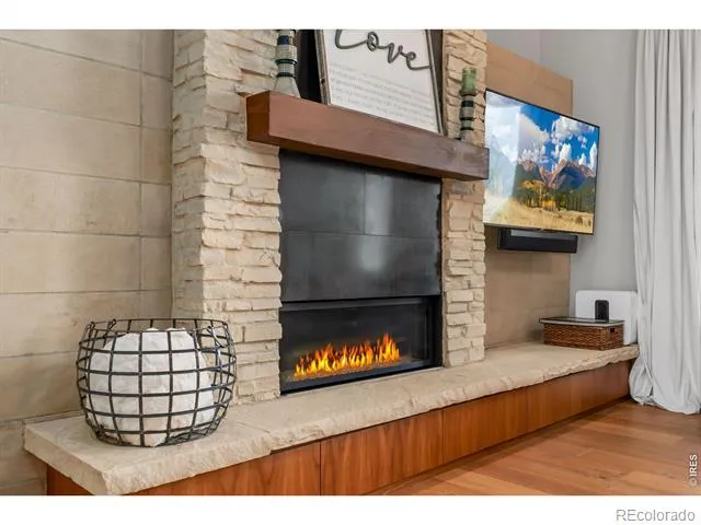 3922 Ridgeline Drive Timnath, CO 80547