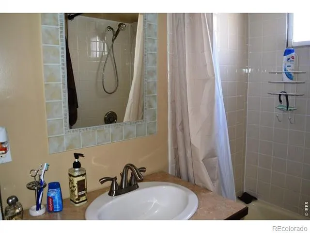 135 Cleveland Avenue Loveland, CO 80537