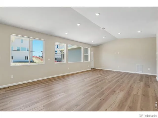 24406 E 35th Drive Aurora, CO 80019