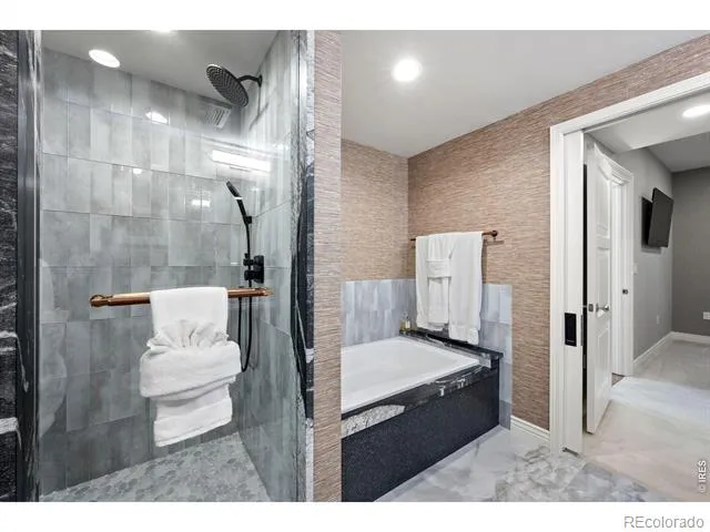 3601 Arapahoe Avenue #424 Boulder, CO 80303