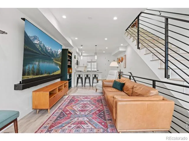 2016 W 46th Avenue Denver, CO 80211