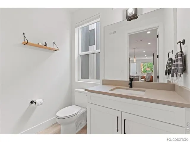 2016 W 46th Avenue Denver, CO 80211