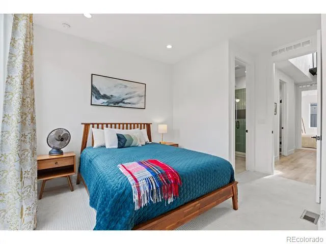 2016 W 46th Avenue Denver, CO 80211