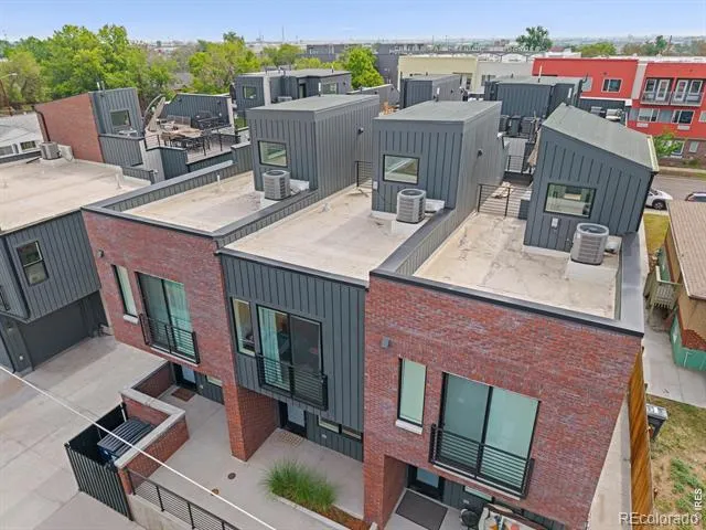 2016 W 46th Avenue Denver, CO 80211
