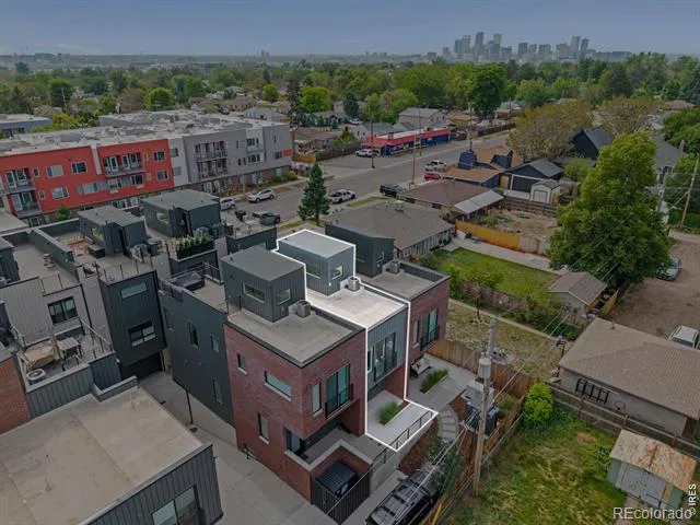 2016 W 46th Avenue Denver, CO 80211